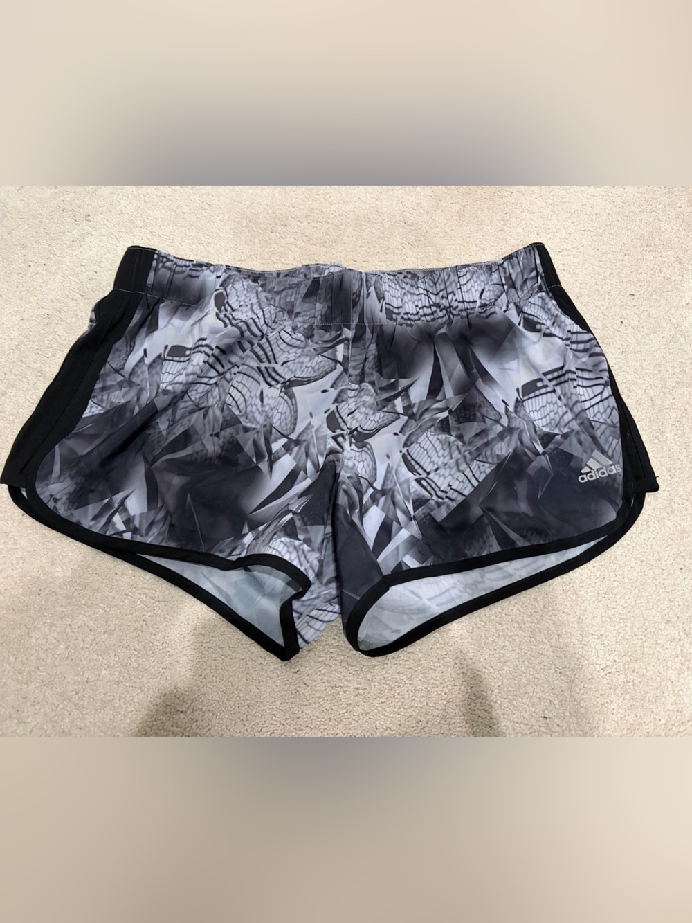Adidas Women’s Black & Gray Printed Running Shorts, Sz L